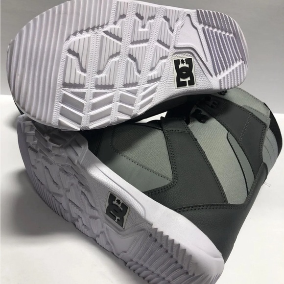DC Phase Men’s Grey Snowboard Boots, Size 7M main image 4